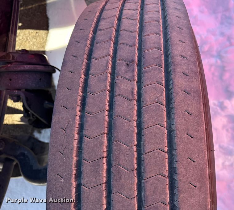 image for item YA2179 2021 Peterbilt 567 roll-off container truck