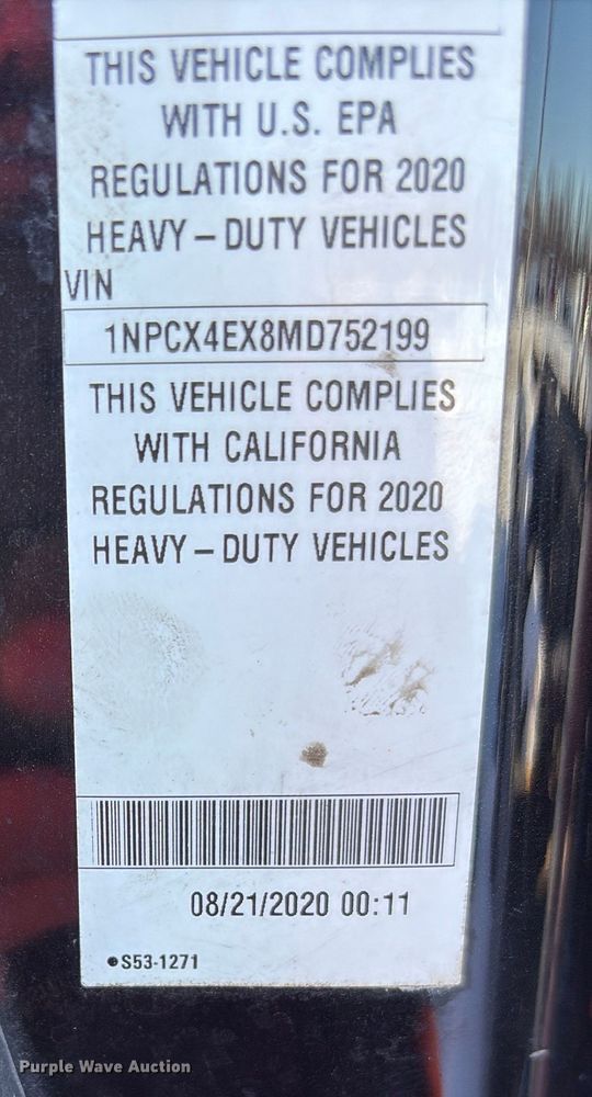 image for item YA2179 2021 Peterbilt 567 roll-off container truck