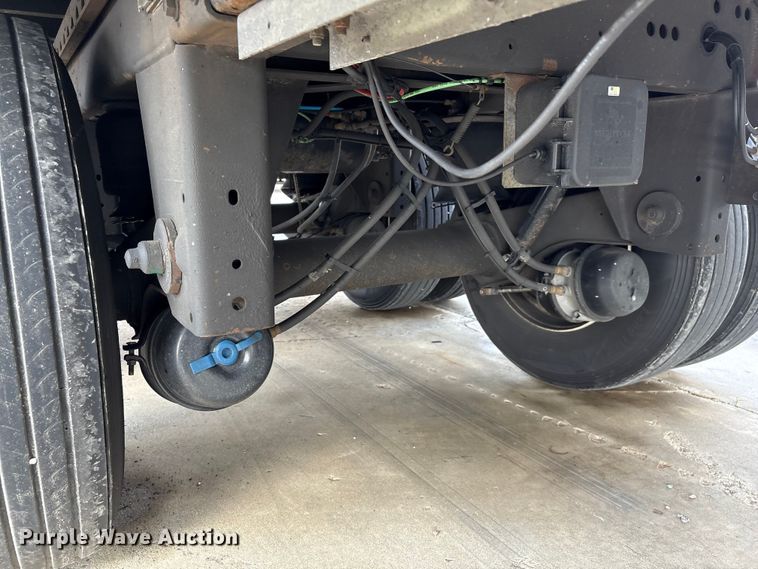 image for item YA2405 2024 Stoughton ZGPVW-535T-S-C-AR dry van trailer