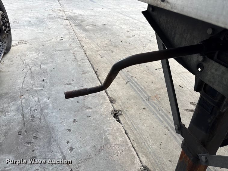 image for item YA2405 2024 Stoughton ZGPVW-535T-S-C-AR dry van trailer