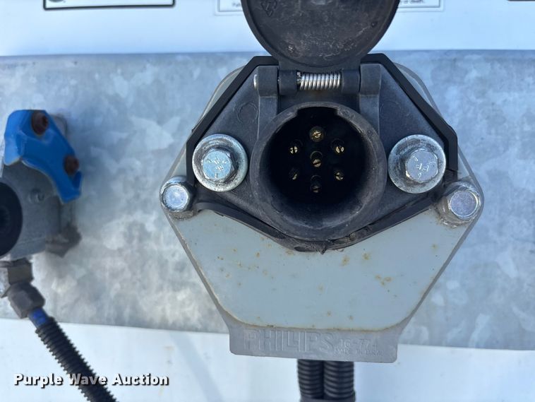 image for item YA2501 2024 Hyundai Translead VC2530152-AJS dry van trailer