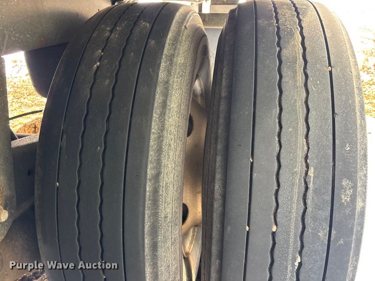 image for item YA2501 2024 Hyundai Translead VC2530152-AJS dry van trailer