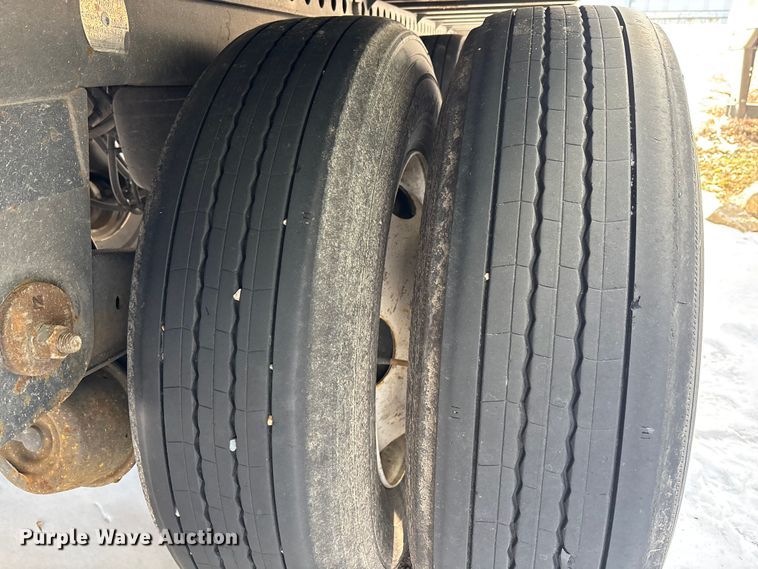 image for item YA2501 2024 Hyundai Translead VC2530152-AJS dry van trailer