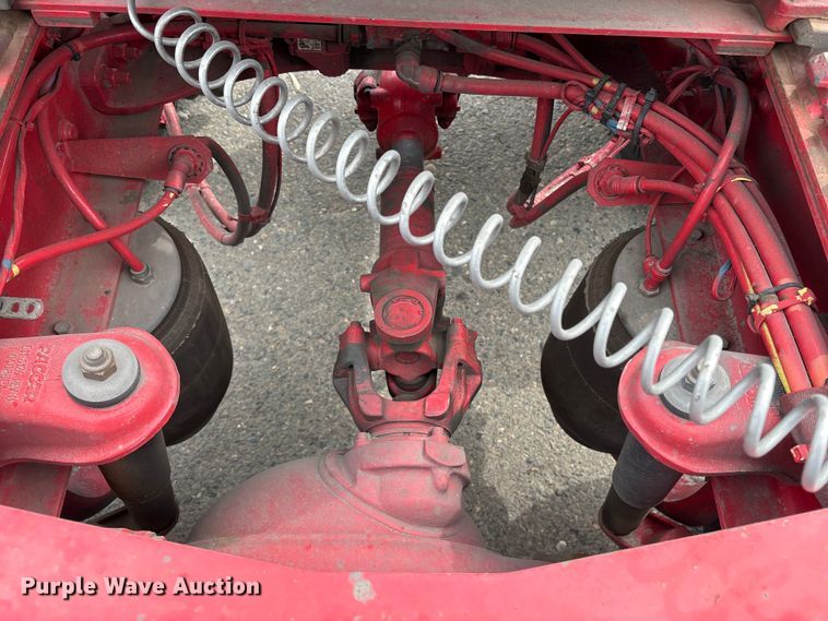 image for item YA2804 2023 Peterbilt 579 semi truck