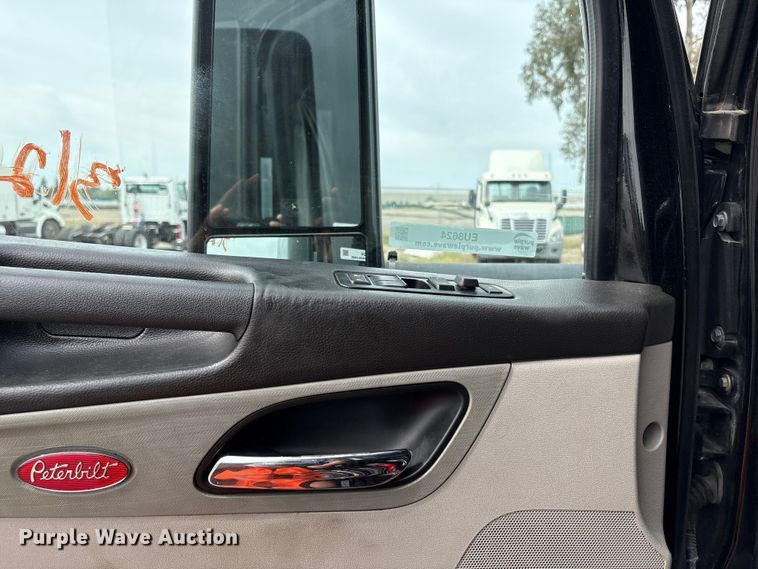 image for item YA2804 2023 Peterbilt 579 semi truck
