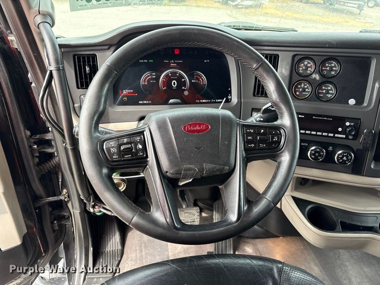 image for item YA2804 2023 Peterbilt 579 semi truck