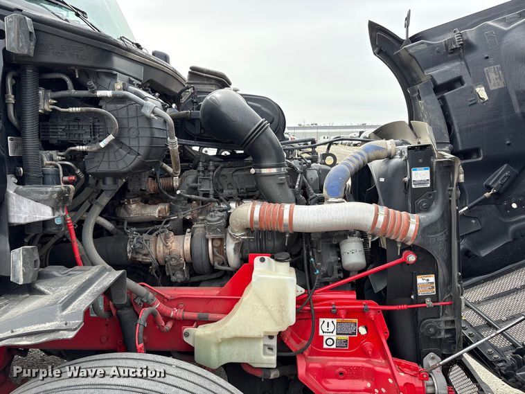 image for item YA2804 2023 Peterbilt 579 semi truck