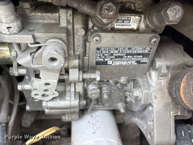 image for item YA2954 2020 Peterbilt 579 semi truck