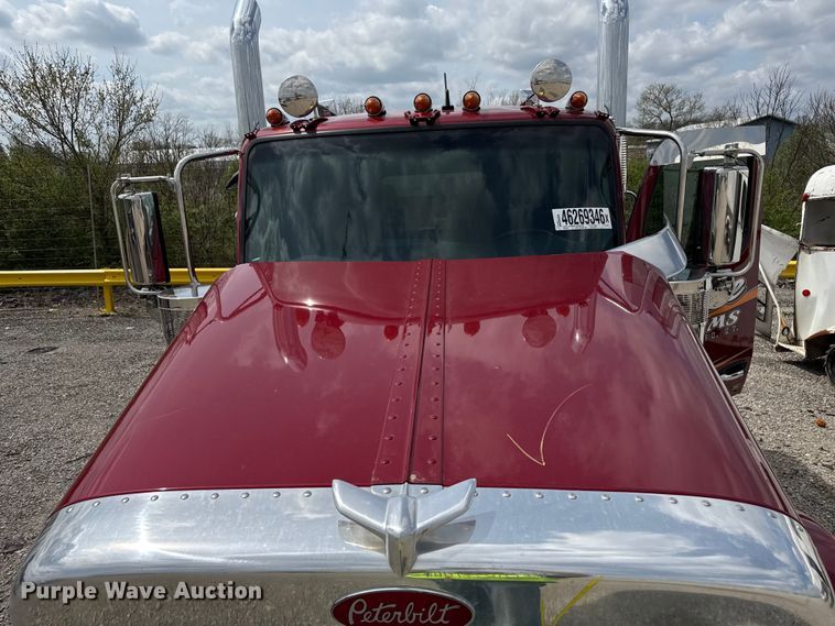 image for item YA2980 2026 Peterbilt 589 semi truck