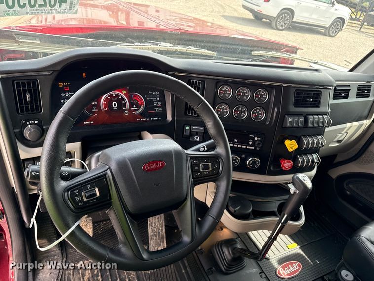 image for item YA2980 2026 Peterbilt 589 semi truck