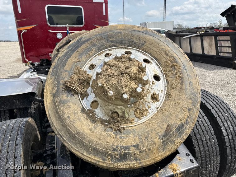 image for item YA2980 2026 Peterbilt 589 semi truck