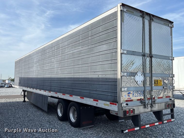image for item YA2999 2013 Utility VS2RA refrigerated van trailer
