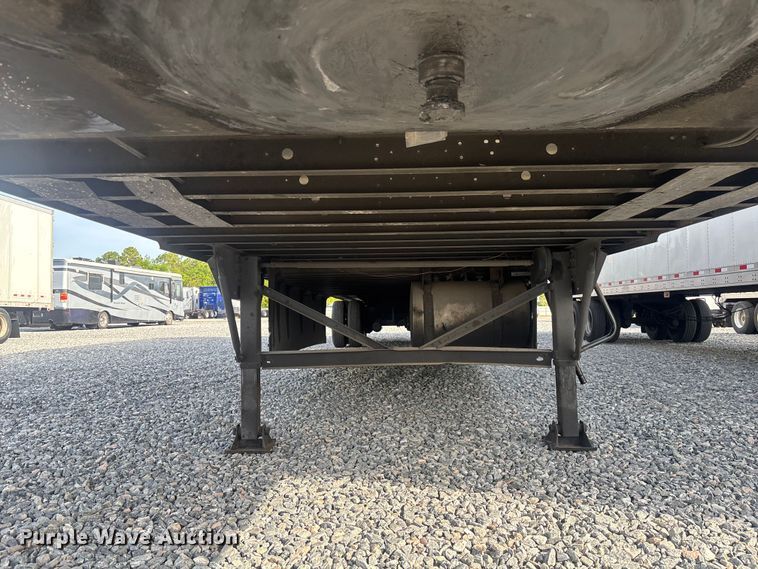 image for item YA2999 2013 Utility VS2RA refrigerated van trailer