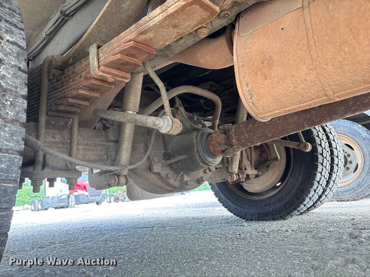 image for item YA3054 2013 Ford F450 Super Duty bucket truck