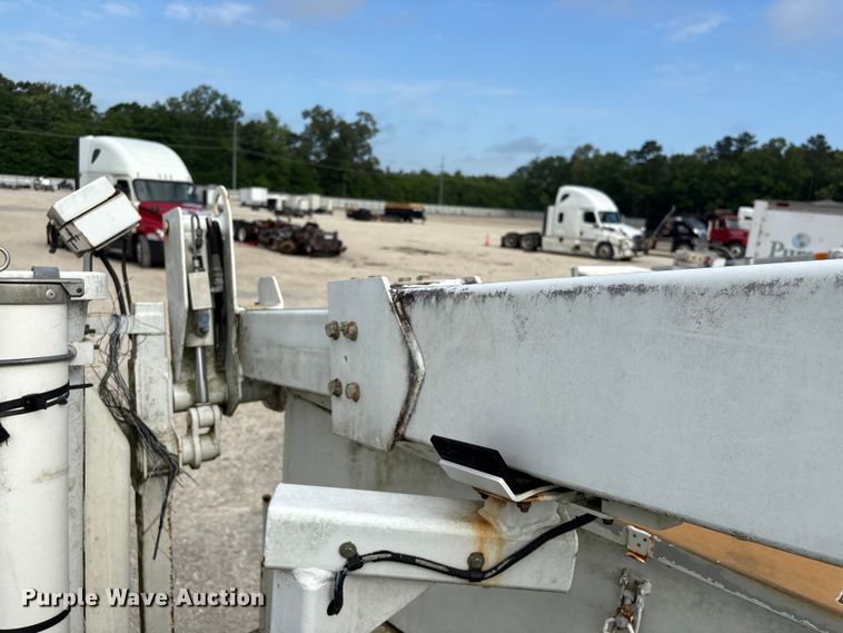 image for item YA3054 2013 Ford F450 Super Duty bucket truck