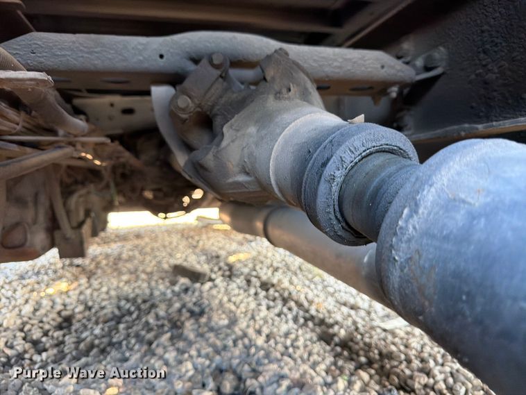 image for item YA3091 2017 Freightliner Cascadia semi truck