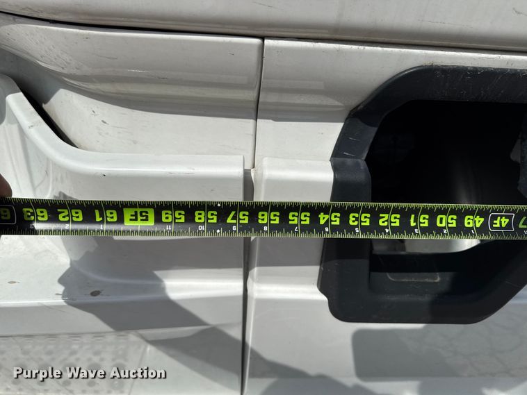 image for item YA3215 2019 Freightliner Cascadia semi truck