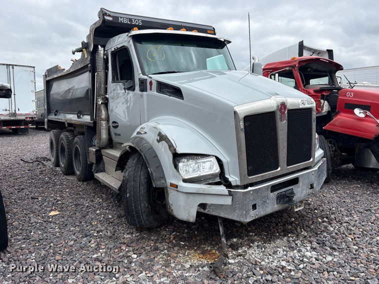 image for item YA3328 2026 Kenworth T880 dump truck