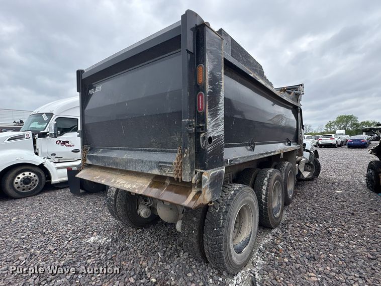 image for item YA3328 2026 Kenworth T880 dump truck