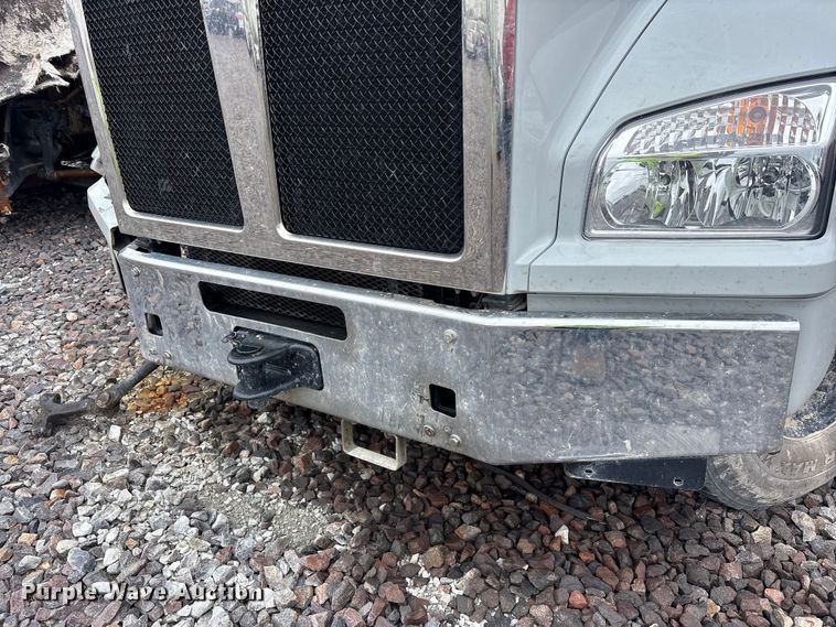 image for item YA3328 2026 Kenworth T880 dump truck