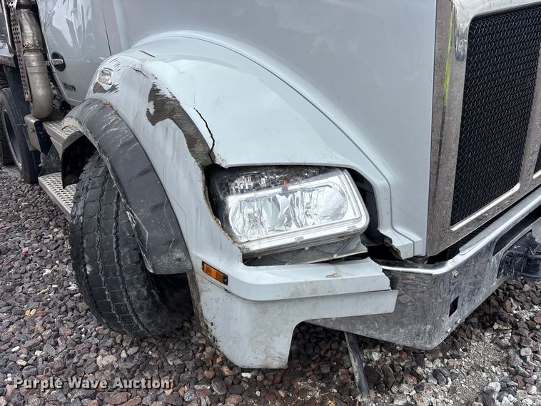 image for item YA3328 2026 Kenworth T880 dump truck