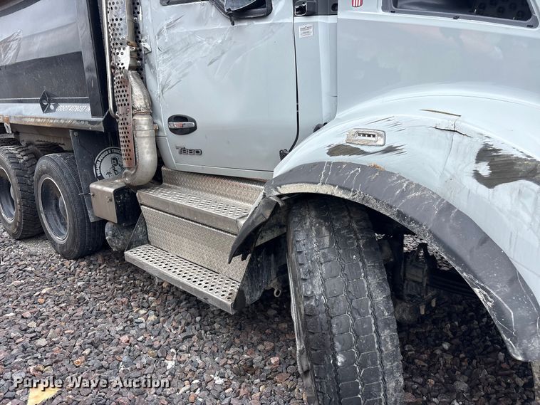 image for item YA3328 2026 Kenworth T880 dump truck