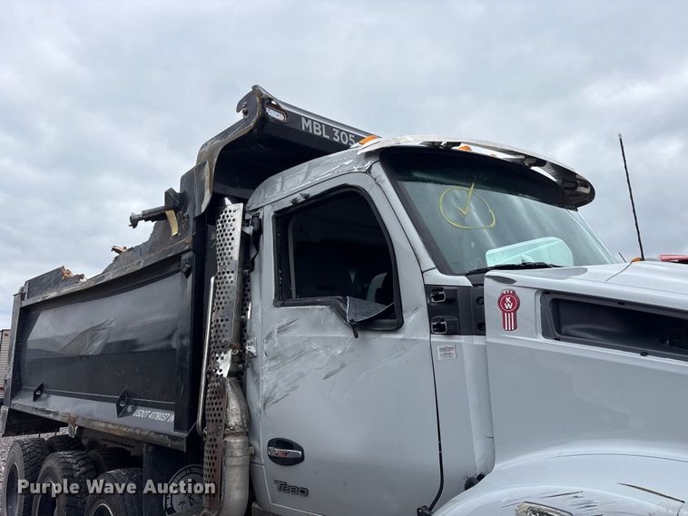image for item YA3328 2026 Kenworth T880 dump truck
