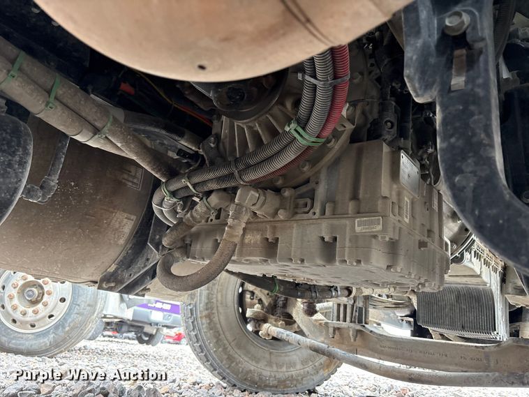 image for item YA3328 2026 Kenworth T880 dump truck