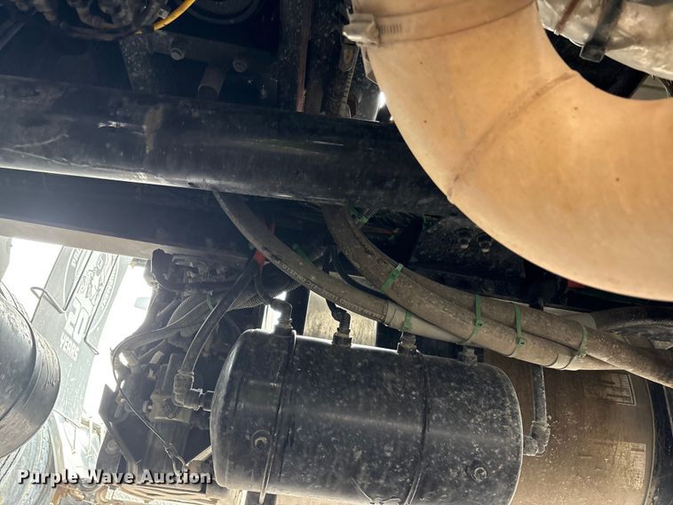 image for item YA3328 2026 Kenworth T880 dump truck