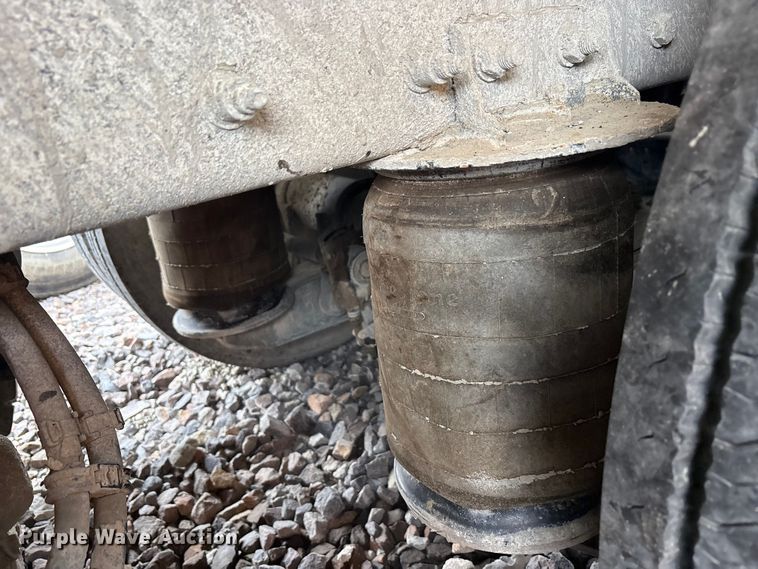 image for item YA3328 2026 Kenworth T880 dump truck