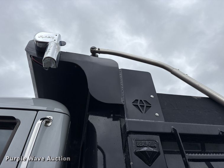 image for item YA3328 2026 Kenworth T880 dump truck
