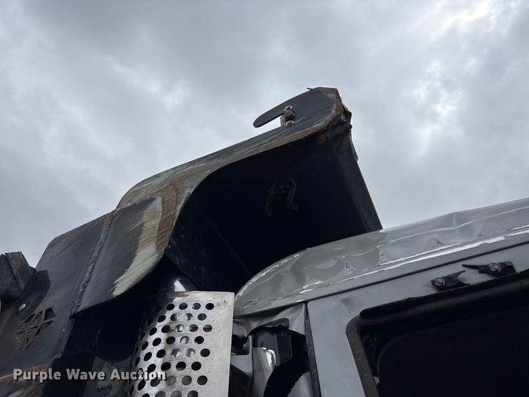 image for item YA3328 2026 Kenworth T880 dump truck