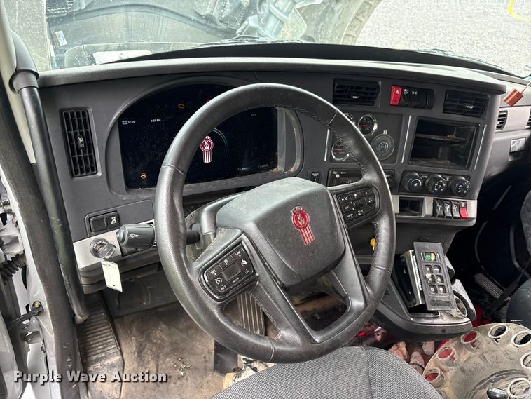 image for item YA3328 2026 Kenworth T880 dump truck