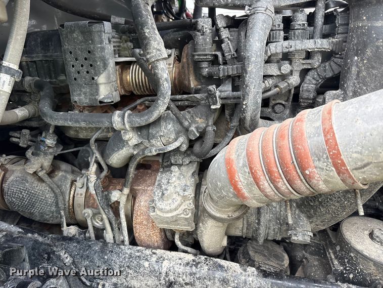 image for item YA3328 2026 Kenworth T880 dump truck