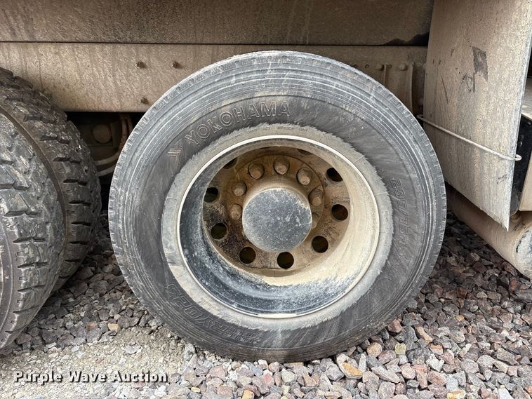 image for item YA3328 2026 Kenworth T880 dump truck