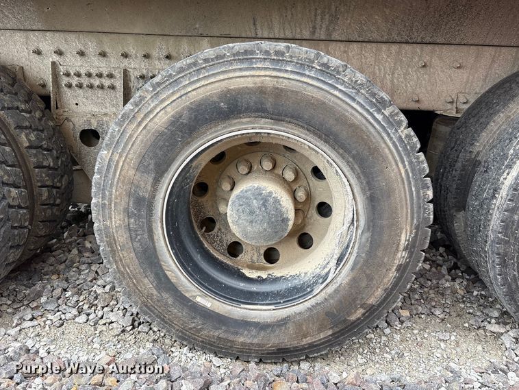 image for item YA3328 2026 Kenworth T880 dump truck