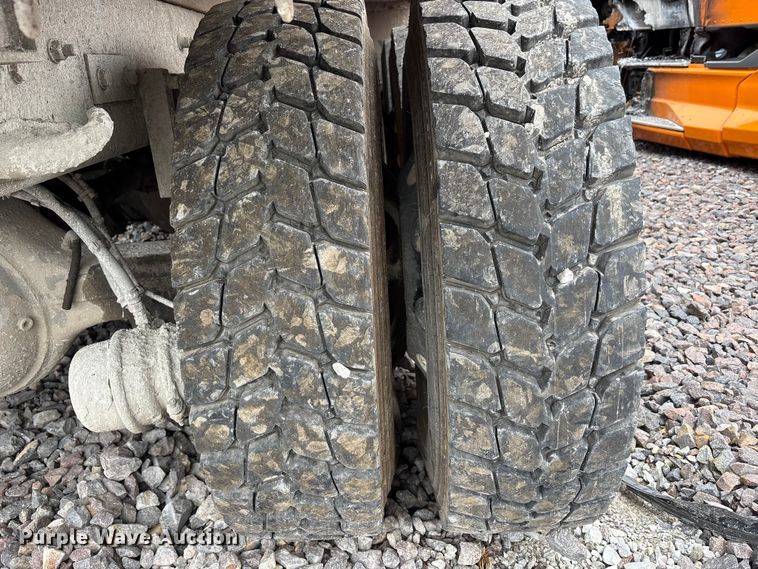 image for item YA3328 2026 Kenworth T880 dump truck