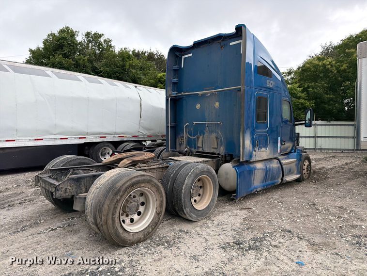 image for item YA3423 2018 Kenworth T680 semi truck