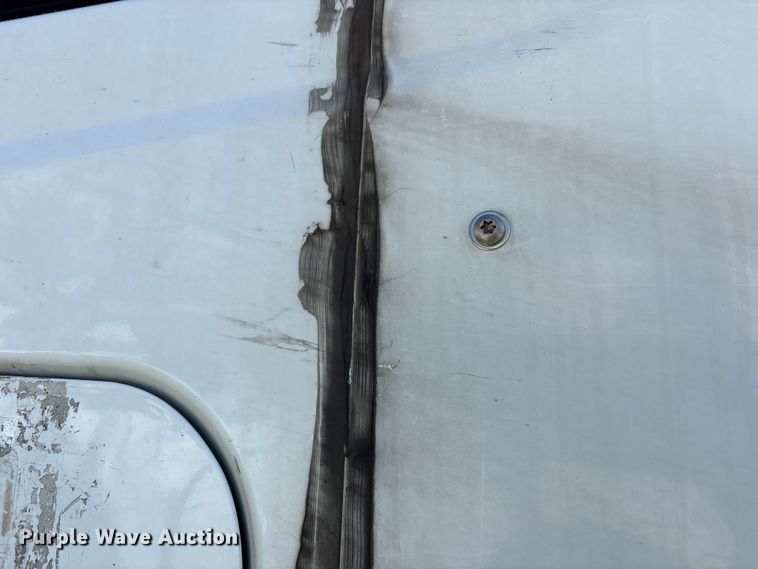 image for item YA6151 2018 International LT625 semi truck