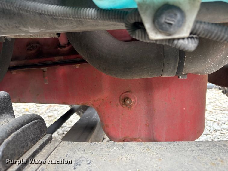 image for item YA6151 2018 International LT625 semi truck