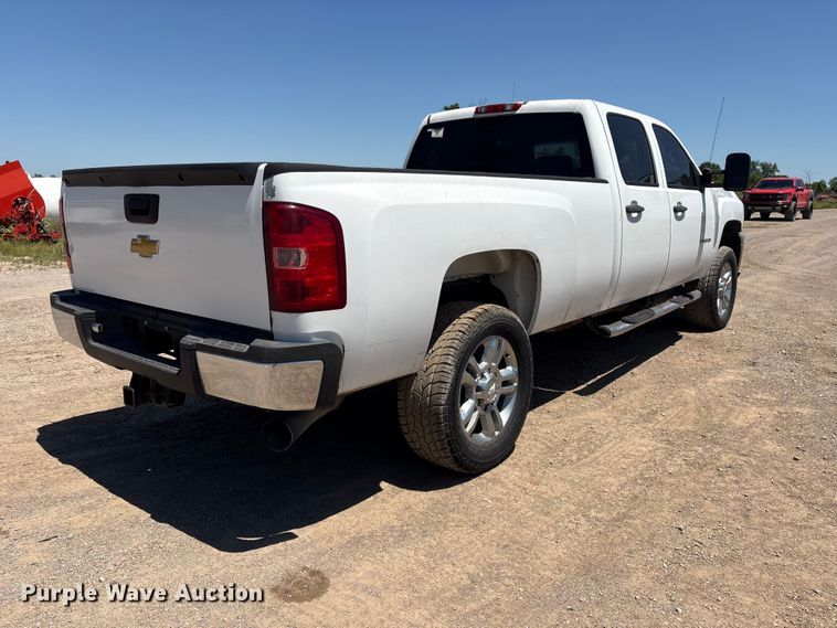 image for item DO1024 2011 Chevrolet Silverado 2500HD 