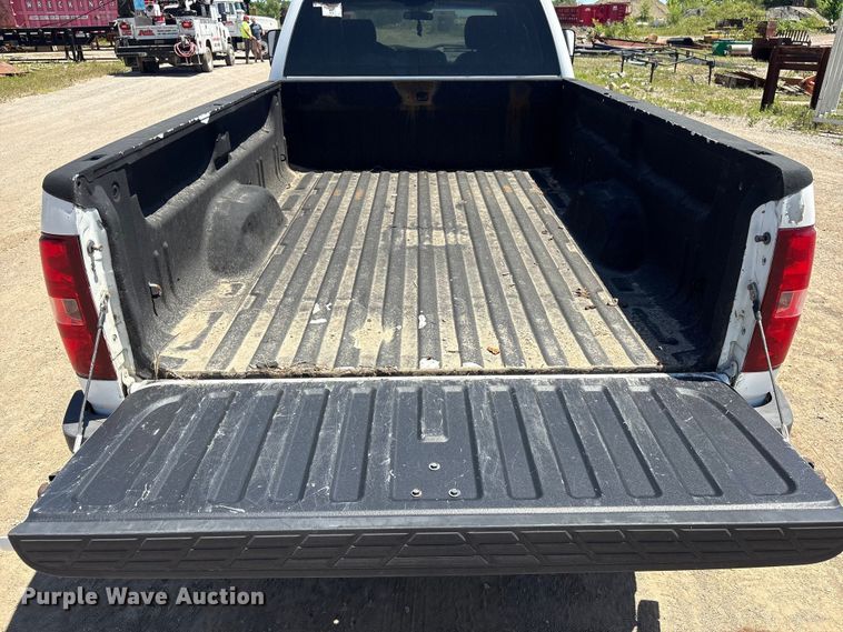 image for item DO1024 2011 Chevrolet Silverado 2500HD 