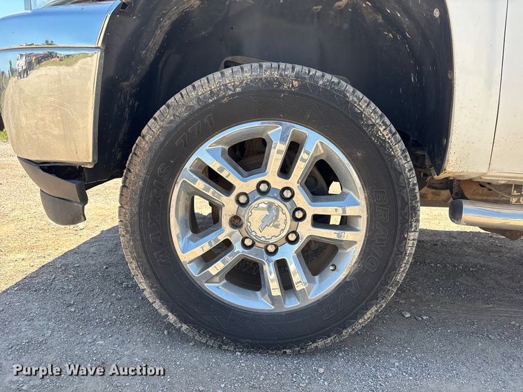 image for item DO1024 2011 Chevrolet Silverado 2500HD 