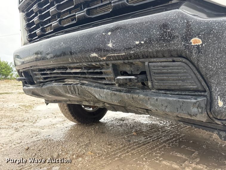 image for item DO5228 2020 Chevrolet Silverado 3500HD Crew Cab utility bed pickup truck