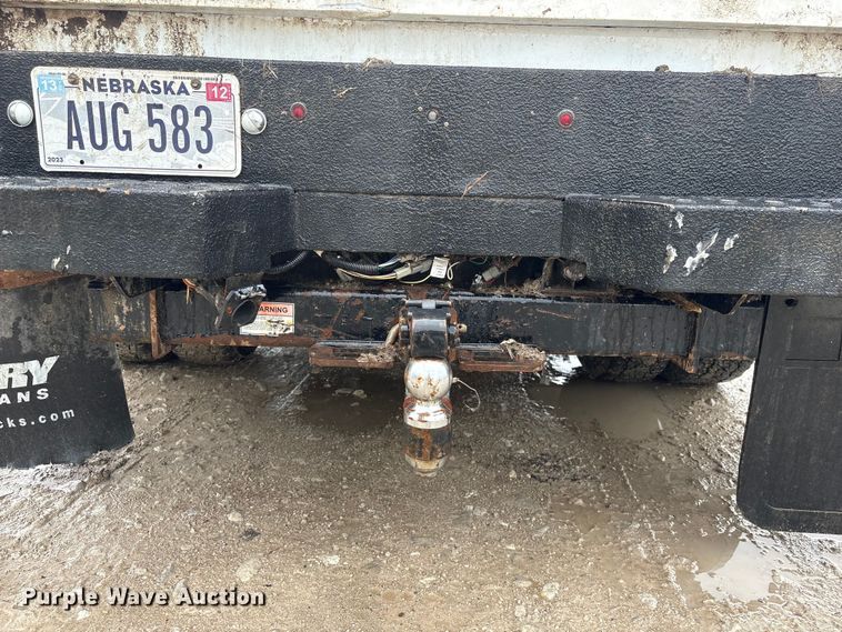image for item DO5228 2020 Chevrolet Silverado 3500HD Crew Cab utility bed pickup truck
