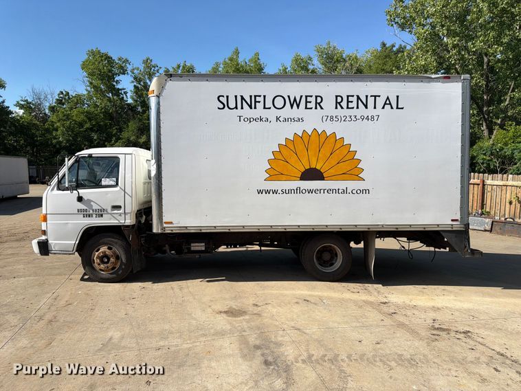 image for item DQ7764 1991 Isuzu NPR box truck