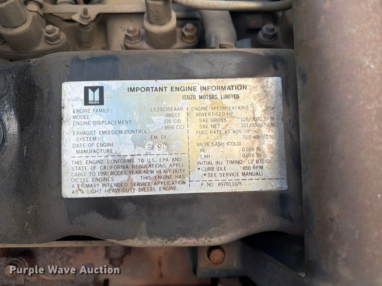 image for item DQ7764 1991 Isuzu NPR box truck