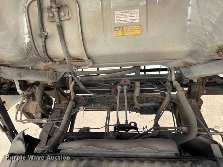 image for item DQ7764 1991 Isuzu NPR box truck