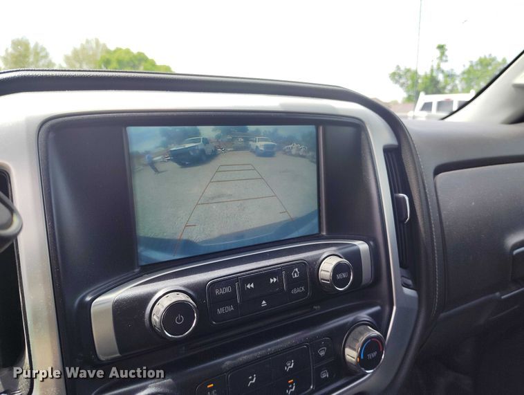image for item DT0793 2018 GMC Sierra 2500HD Crew Cab pickup truck