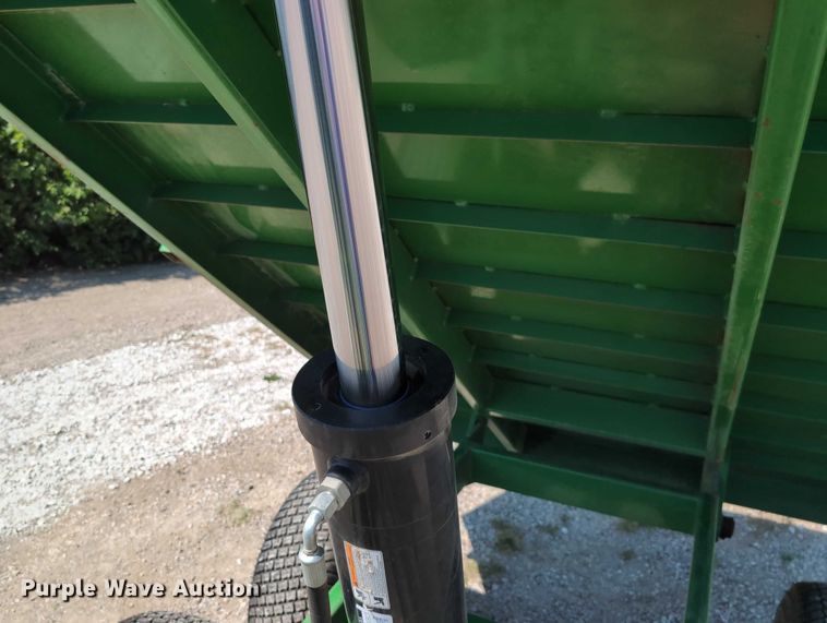 image for item DT1757 Turftime DT-14 dump trailer